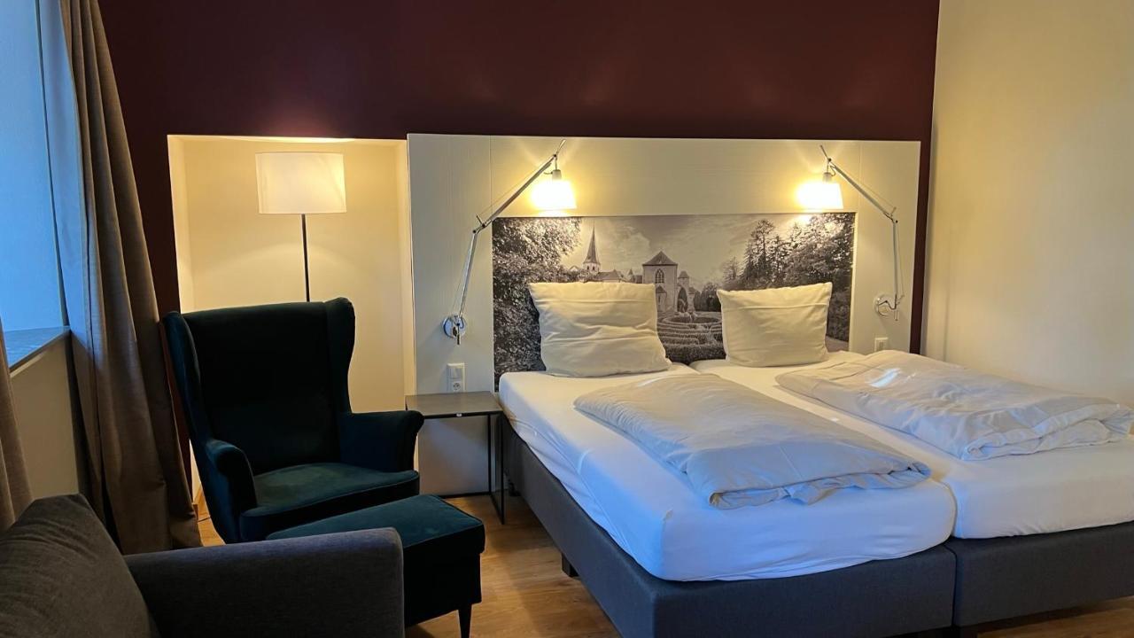 Kloster Steinfeld Gaestehaus Kall Buitenkant foto