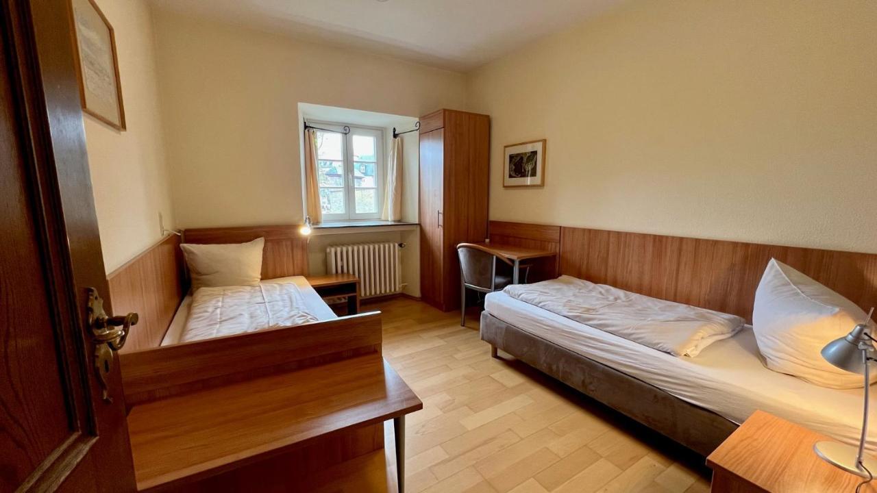 Kloster Steinfeld Gaestehaus Kall Buitenkant foto