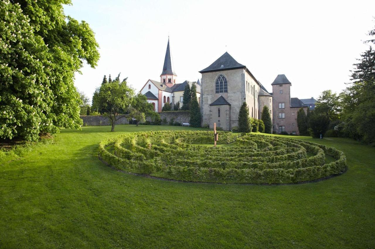 Kloster Steinfeld Gaestehaus Kall Buitenkant foto