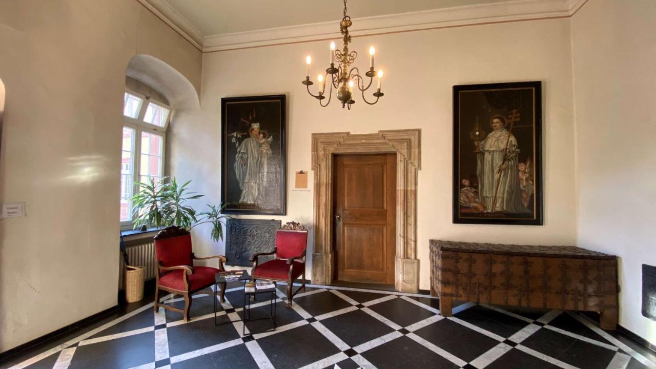 Kloster Steinfeld Gaestehaus Kall Buitenkant foto